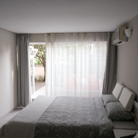 Treti Mart North Daire Primorsko Dış mekan fotoğraf