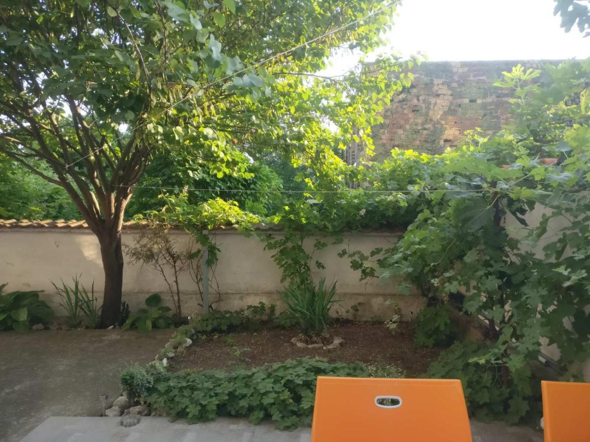 Treti Mart North Daire Primorsko Dış mekan fotoğraf