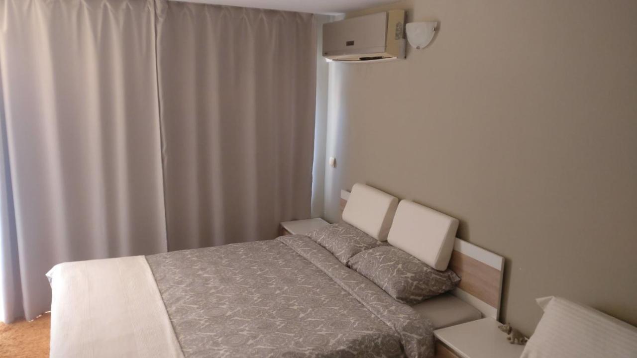 Treti Mart North Daire Primorsko Dış mekan fotoğraf