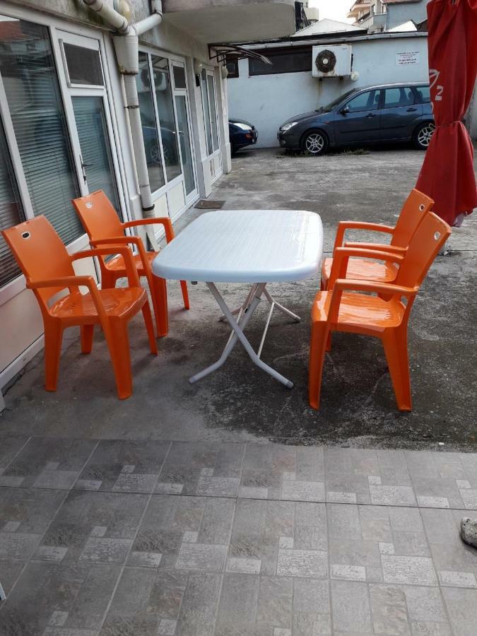Treti Mart North Daire Primorsko Dış mekan fotoğraf